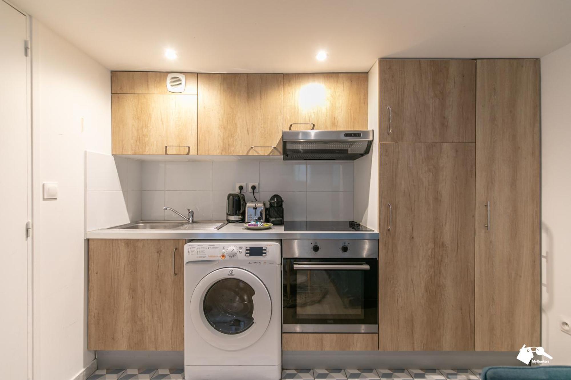 Appartement Mba - Splendide - Gambey 2 - Proche Republique Parijs
